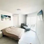 דירה Luxapartment In טורבייחה